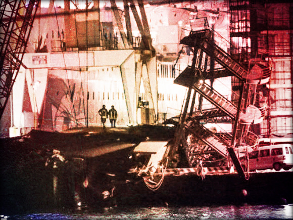 2013.05.08 - Cargo Ship Jolly Nero Crashed Into Genoa Port Control Tower Figure 1